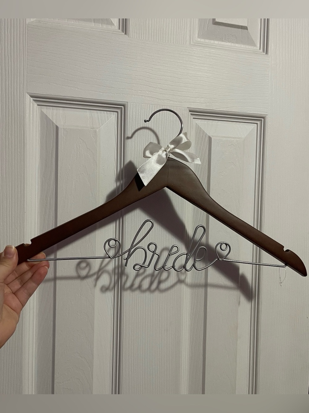 Bride hanger